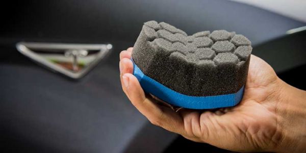 Chemical Guys Pad für Versiegelungen, Glanzverstärker und Cremewachs blau 8