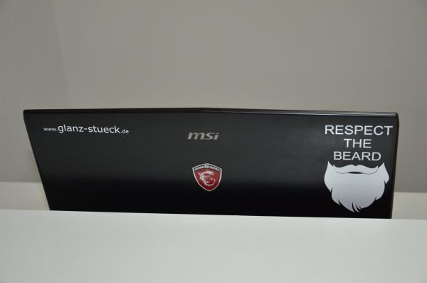 Aufkleber / Schriftzug RESPECT THE BEARD 4